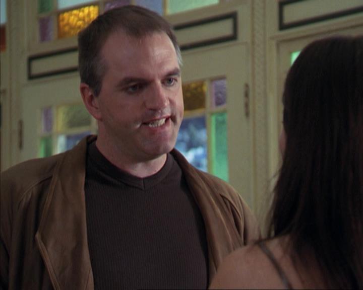 Charmed-Online-dot-net_309SleuthingWithTheEnemy0826.jpg