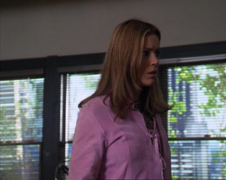 Charmed-Online-dot-net_309SleuthingWithTheEnemy0927.jpg