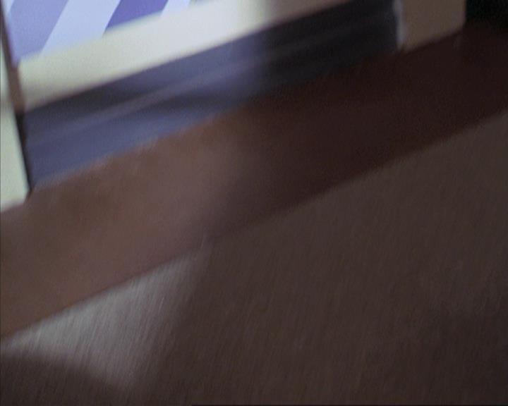 Charmed-Online-dot-net_309SleuthingWithTheEnemy0933.jpg