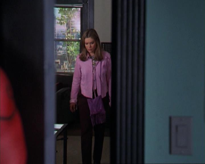 Charmed-Online-dot-net_309SleuthingWithTheEnemy0937.jpg