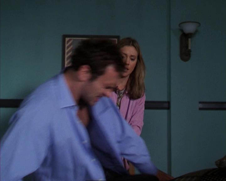 Charmed-Online-dot-net_309SleuthingWithTheEnemy0984.jpg
