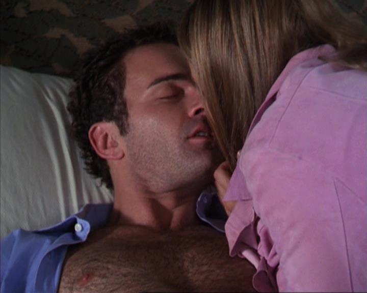 Charmed-Online-dot-net_309SleuthingWithTheEnemy1076.jpg