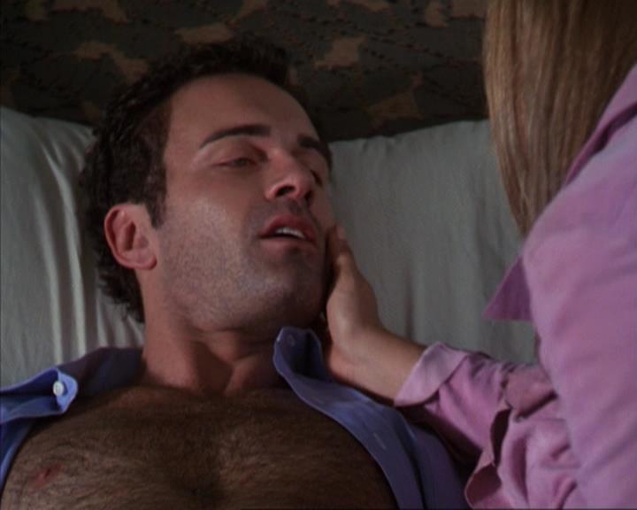 Charmed-Online-dot-net_309SleuthingWithTheEnemy1081.jpg