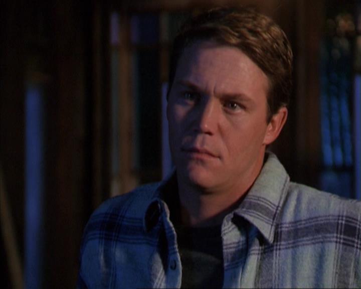 Charmed-Online-dot-net_309SleuthingWithTheEnemy1159.jpg