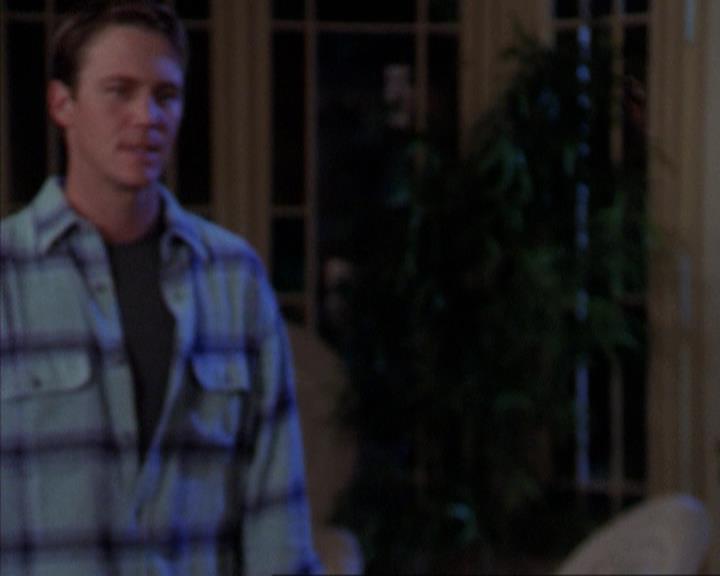 Charmed-Online-dot-net_309SleuthingWithTheEnemy1190.jpg