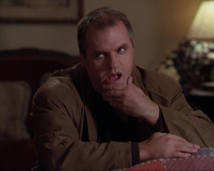 Charmed-Online-dot-net_309SleuthingWithTheEnemy1193.jpg