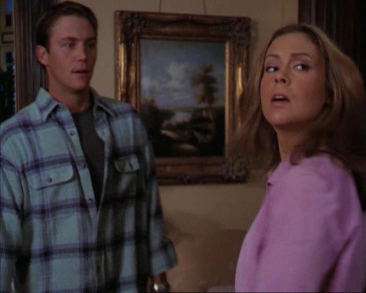 Charmed-Online-dot-net_309SleuthingWithTheEnemy1254.jpg