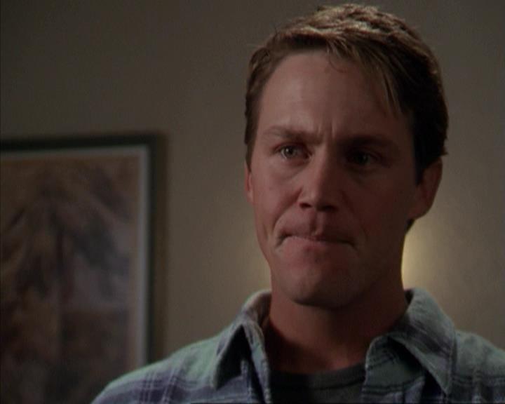 Charmed-Online-dot-net_309SleuthingWithTheEnemy1288.jpg