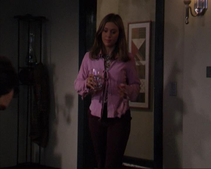 Charmed-Online-dot-net_309SleuthingWithTheEnemy1377.jpg