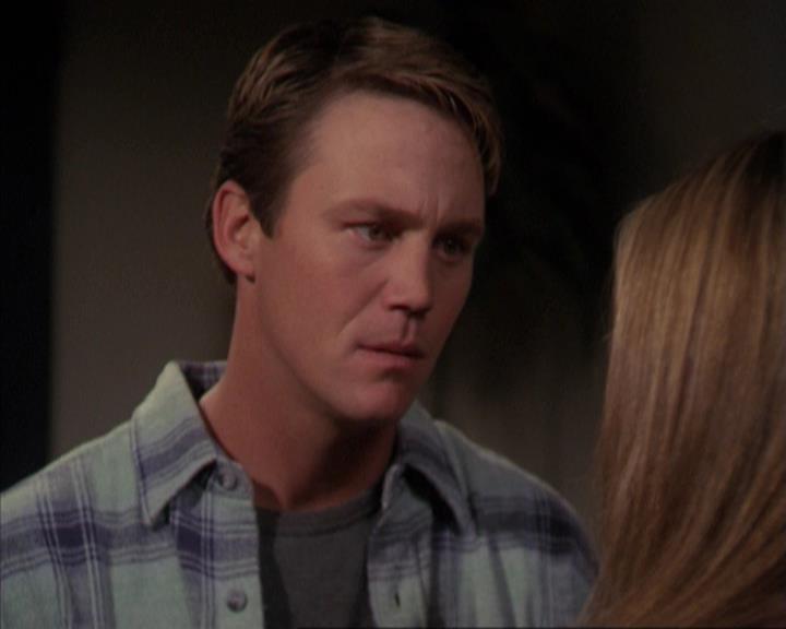 Charmed-Online-dot-net_309SleuthingWithTheEnemy1475.jpg