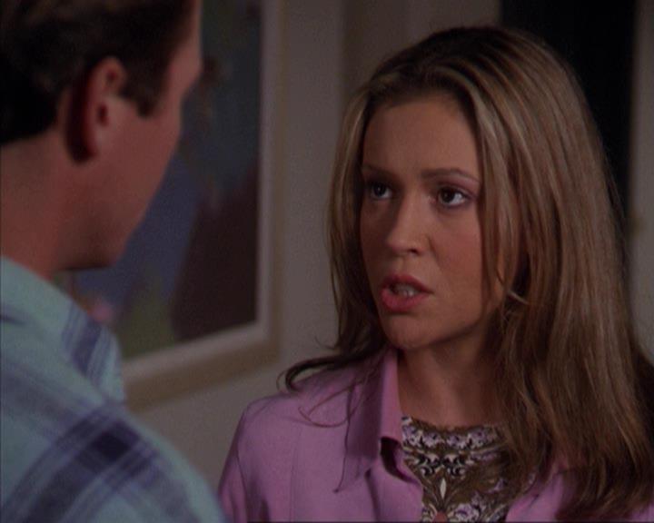 Charmed-Online-dot-net_309SleuthingWithTheEnemy1477.jpg