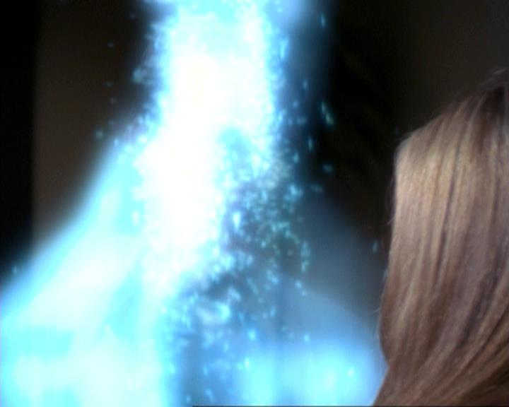 Charmed-Online-dot-net_309SleuthingWithTheEnemy1481.jpg Charmed-Online-dot-net_309SleuthingWithTheEnemy1481.jpg