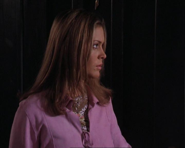 Charmed-Online-dot-net_309SleuthingWithTheEnemy1492.jpg
