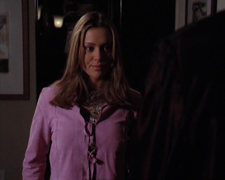 Charmed-Online-dot-net_309SleuthingWithTheEnemy1502.jpg