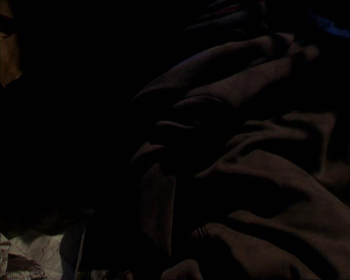 Charmed-Online-dot-net_309SleuthingWithTheEnemy1553.jpg