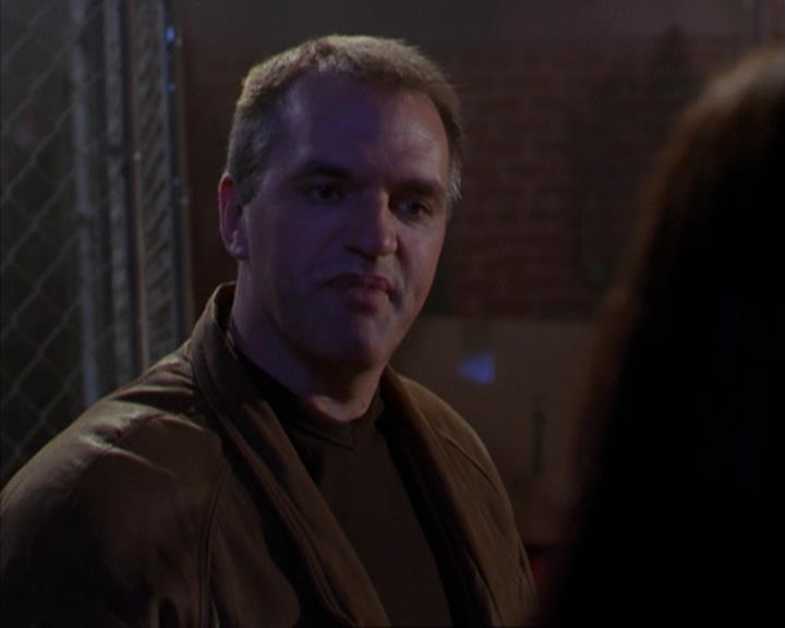 Charmed-Online-dot-net_309SleuthingWithTheEnemy1592.jpg
