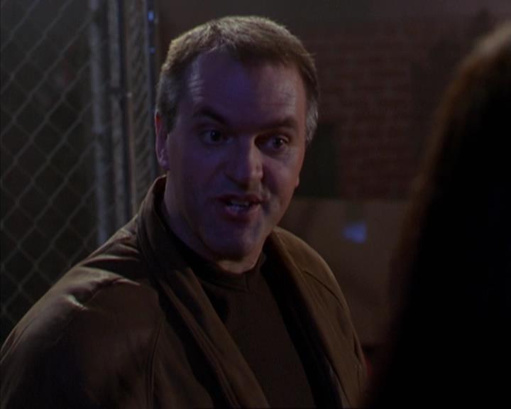 Charmed-Online-dot-net_309SleuthingWithTheEnemy1597.jpg