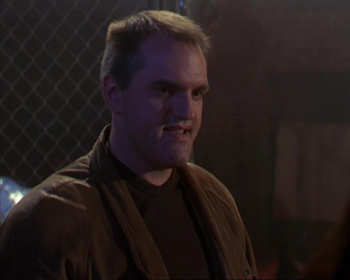 Charmed-Online-dot-net_309SleuthingWithTheEnemy1620.jpg