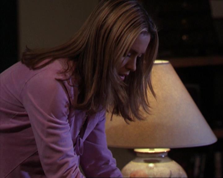 Charmed-Online-dot-net_309SleuthingWithTheEnemy1669.jpg