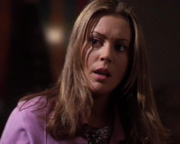 Charmed-Online-dot-net_309SleuthingWithTheEnemy1676.jpg Charmed-Online-dot-net_309SleuthingWithTheEnemy1676.jpg