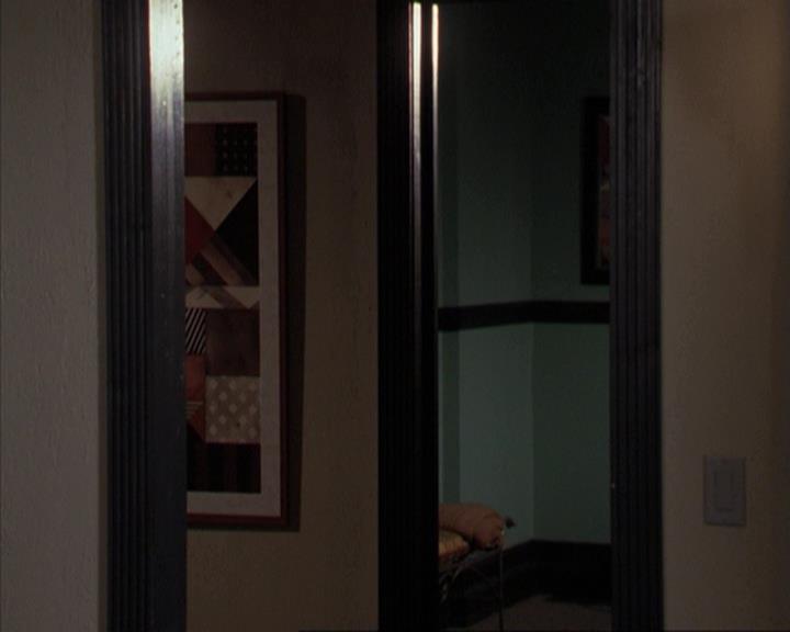 Charmed-Online-dot-net_309SleuthingWithTheEnemy1685.jpg