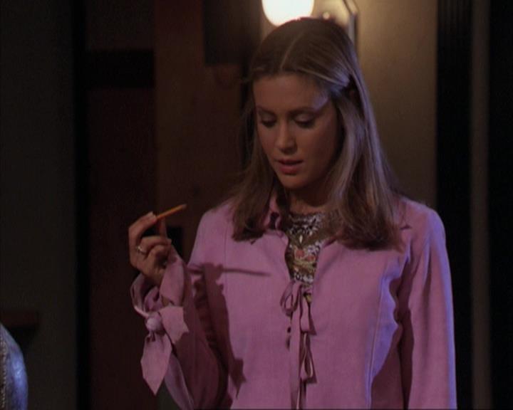 Charmed-Online-dot-net_309SleuthingWithTheEnemy1718.jpg