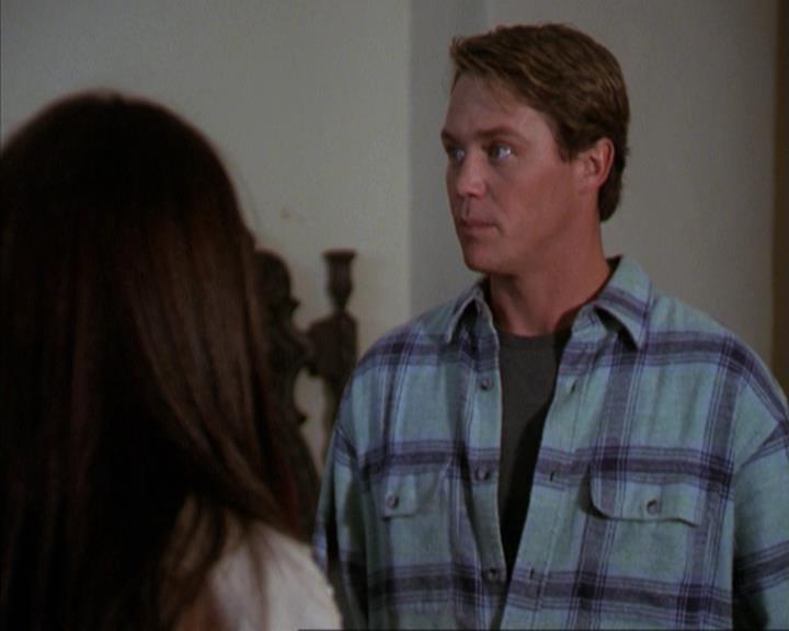 Charmed-Online-dot-net_309SleuthingWithTheEnemy1767.jpg Charmed-Online-dot-net_309SleuthingWithTheEnemy1767.jpg