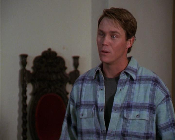 Charmed-Online-dot-net_309SleuthingWithTheEnemy1772.jpg
