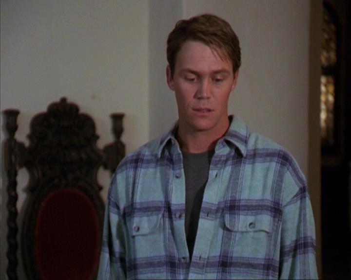 Charmed-Online-dot-net_309SleuthingWithTheEnemy1775.jpg