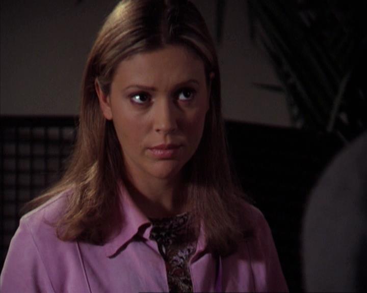Charmed-Online-dot-net_309SleuthingWithTheEnemy1796.jpg