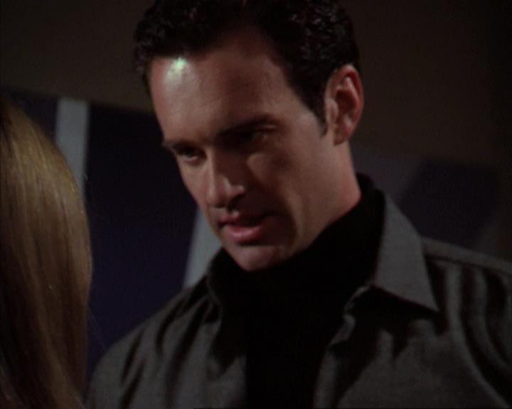 Charmed-Online-dot-net_309SleuthingWithTheEnemy1798.jpg