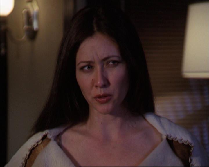 Charmed-Online-dot-net_309SleuthingWithTheEnemy1897.jpg