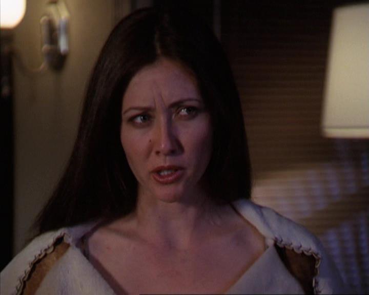 Charmed-Online-dot-net_309SleuthingWithTheEnemy1898.jpg