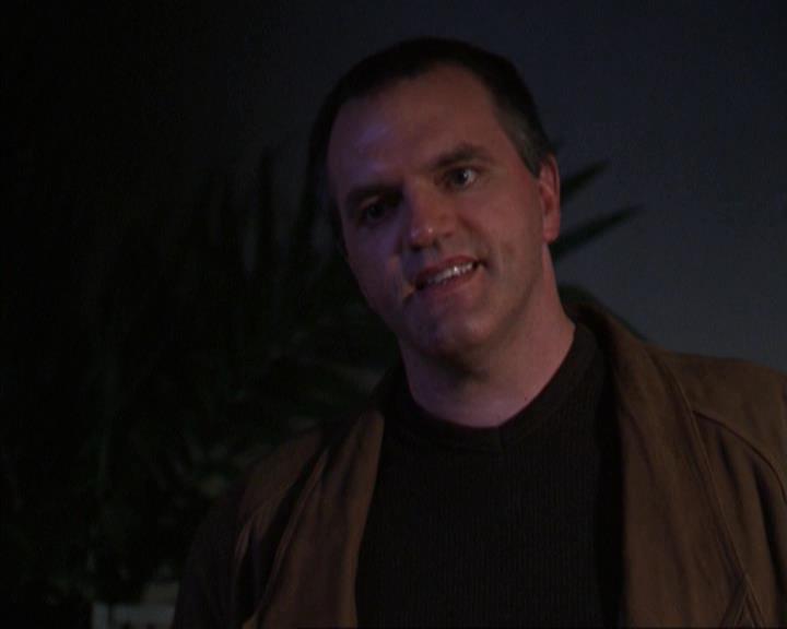 Charmed-Online-dot-net_309SleuthingWithTheEnemy1909.jpg