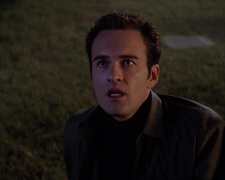 Charmed-Online-dot-net_309SleuthingWithTheEnemy1967.jpg