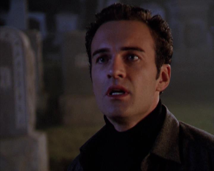 Charmed-Online-dot-net_309SleuthingWithTheEnemy1996.jpg