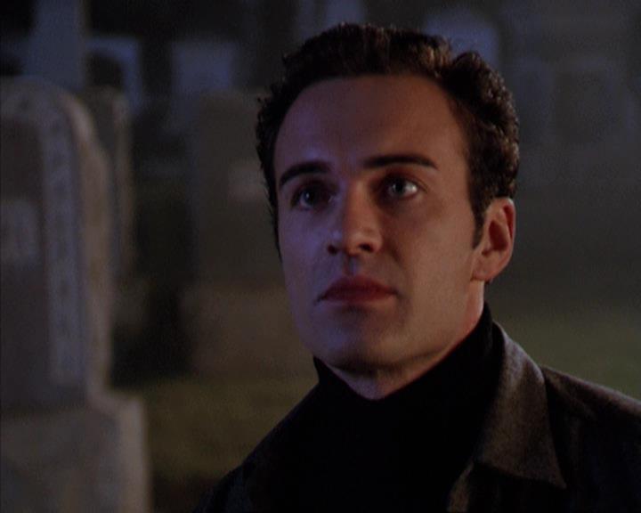 Charmed-Online-dot-net_309SleuthingWithTheEnemy1999.jpg