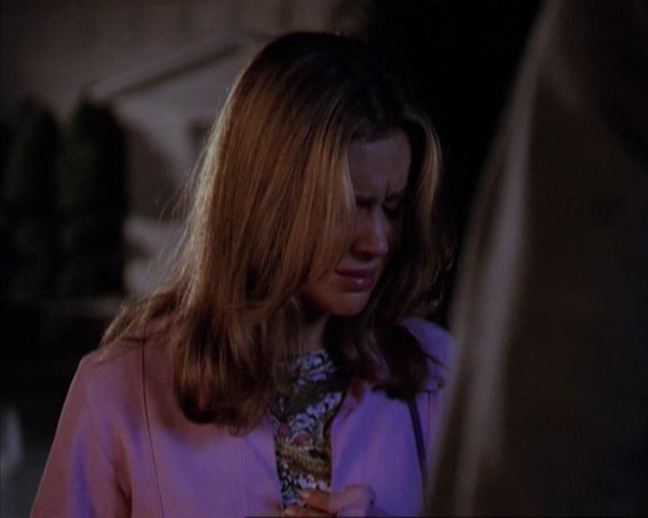 Charmed-Online-dot-net_309SleuthingWithTheEnemy2052.jpg