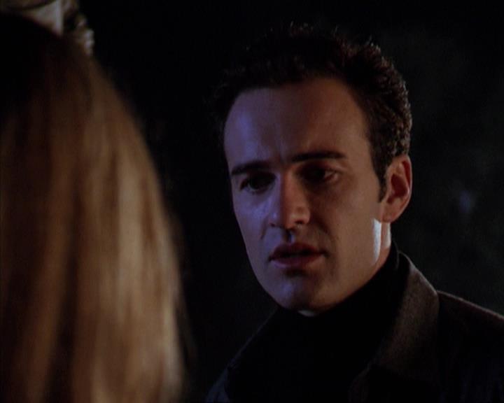 Charmed-Online-dot-net_309SleuthingWithTheEnemy2064.jpg