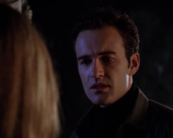 Charmed-Online-dot-net_309SleuthingWithTheEnemy2065.jpg