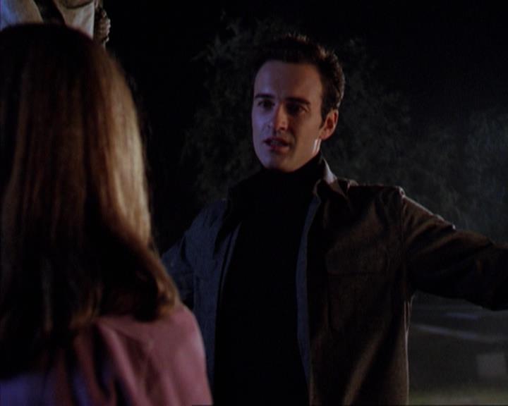 Charmed-Online-dot-net_309SleuthingWithTheEnemy2093.jpg