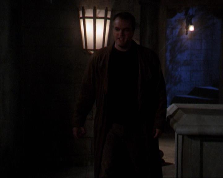 Charmed-Online-dot-net_309SleuthingWithTheEnemy2138.jpg