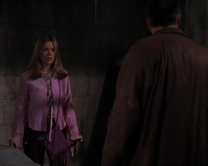 Charmed-Online-dot-net_309SleuthingWithTheEnemy2142.jpg