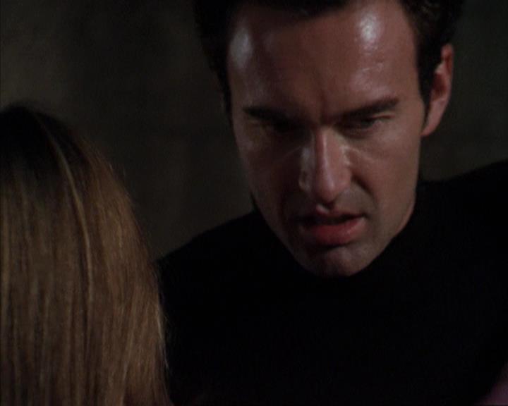 Charmed-Online-dot-net_309SleuthingWithTheEnemy2210.jpg