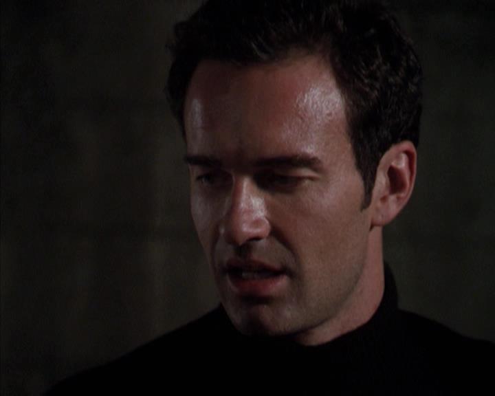 Charmed-Online-dot-net_309SleuthingWithTheEnemy2232.jpg