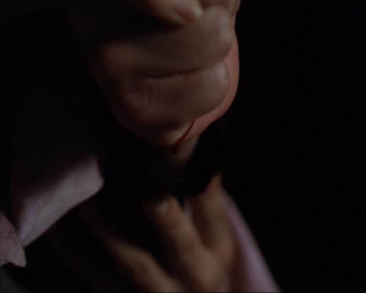 Charmed-Online-dot-net_309SleuthingWithTheEnemy2237.jpg
