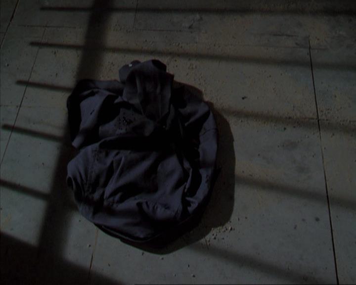 Charmed-Online-dot-net_309SleuthingWithTheEnemy2238.jpg