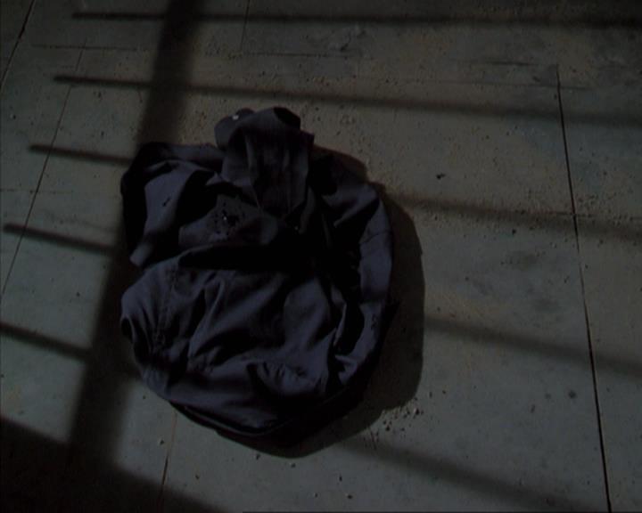 Charmed-Online-dot-net_309SleuthingWithTheEnemy2239.jpg