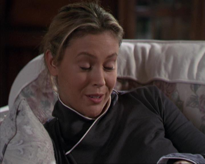 Charmed-Online-dot-net_309SleuthingWithTheEnemy2353.jpg