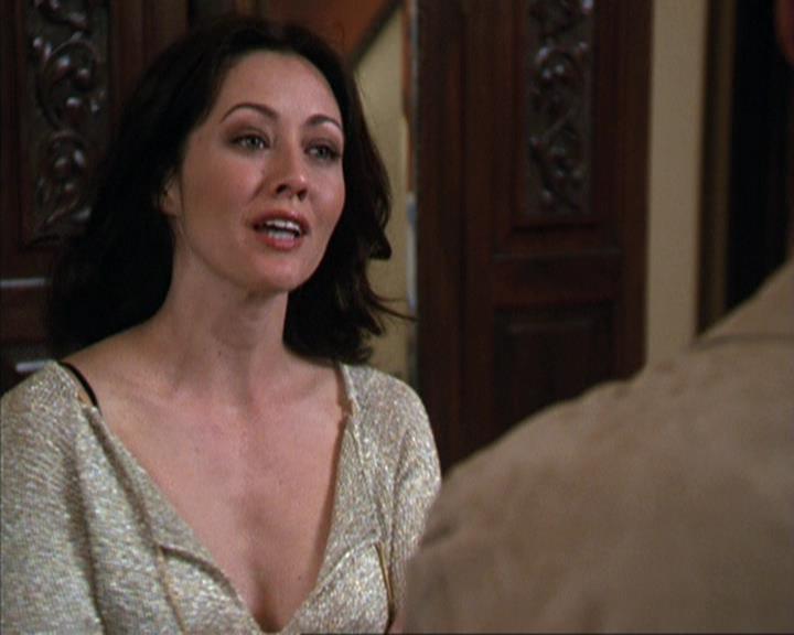 Charmed-Online-dot-309CoyotePiper0008.jpg